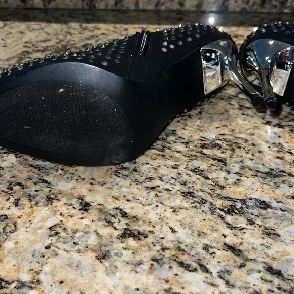 Women Steve Madden ankle boots never worn size 9 4” heel - Picture 11 of 14